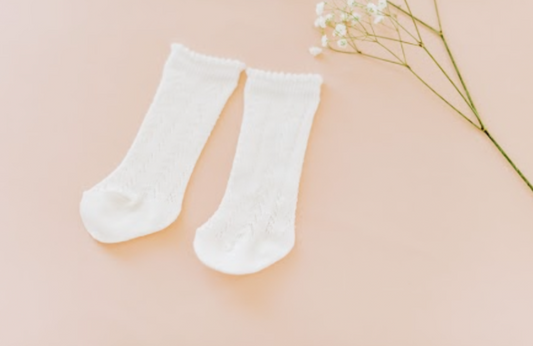 Baby girl knit socks in white
